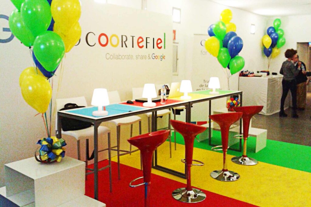 Grupo Cortefiel, diseño y decoración de espacio de atención a empleados durante la migración a la plataforma de servicios Google